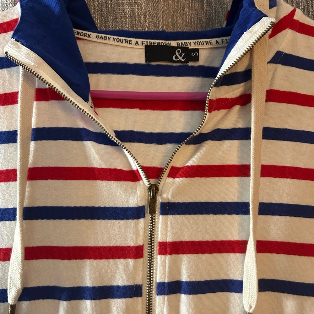 AMPERSAND Red White & Blue 1/4 zip hoodie - baby you’re a firework - Katy Perry